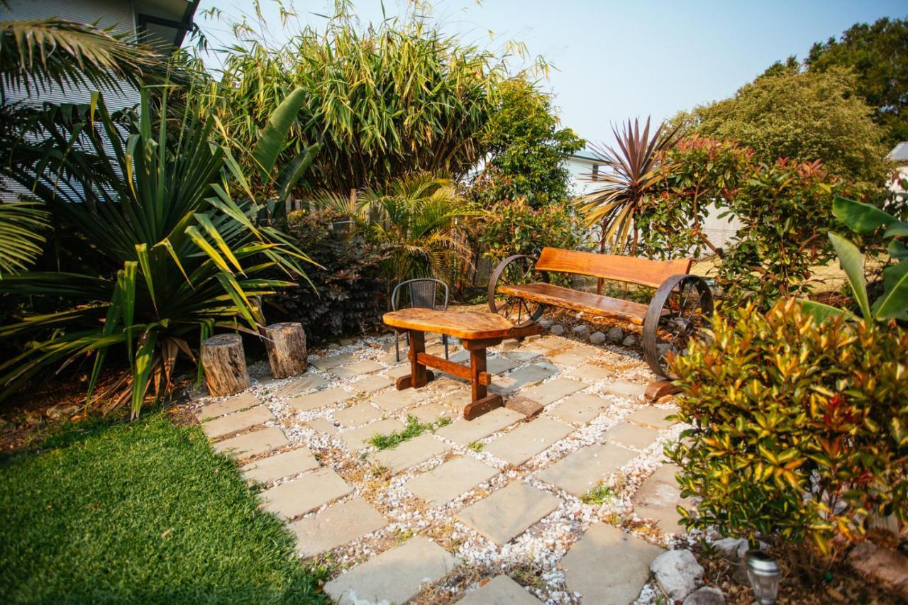 Marazul Paradise Beach House- Panoramic Ocean Views Vincentia Bagian luar foto